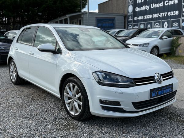 Volkswagen Golf Hatchback, Petrol, 2014, White