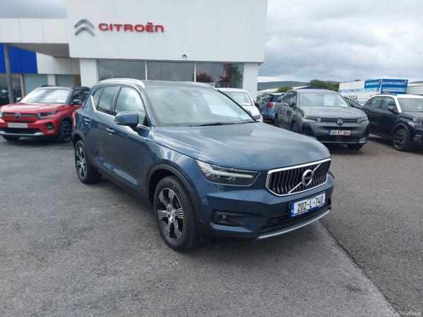 Volvo XC40 SUV, Petrol, 2020, Blue
