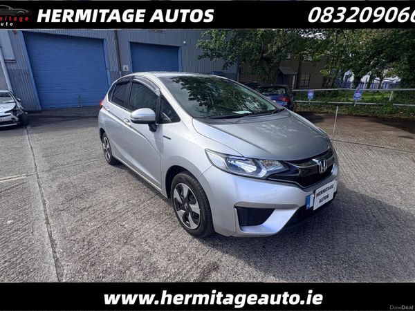 Honda Fit Hatchback, Petrol Hybrid, 2017, Silver