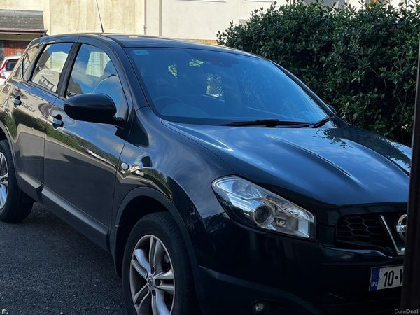 Nissan Qashqai Hatchback, Diesel, 2010, Black