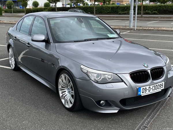 BMW 5-Series Saloon, Diesel, 2009, Grey