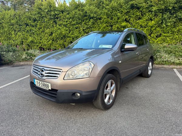 Nissan Qashqai+2 Hatchback, Petrol, 2011, Brown