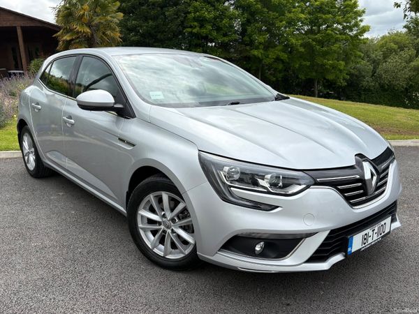 Renault Megane Hatchback, Diesel, 2018, Grey