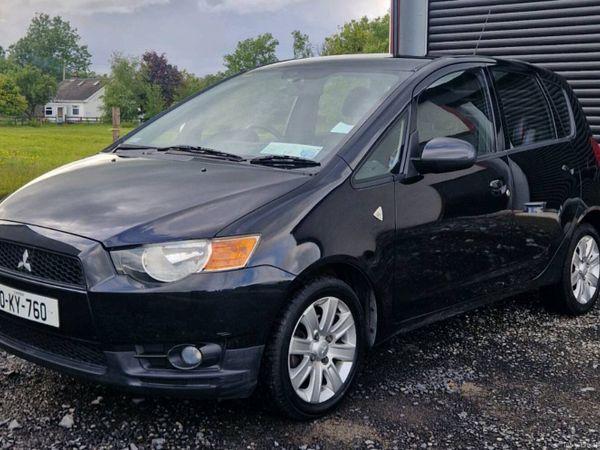 Mitsubishi Colt MPV, Petrol, 2010, Black