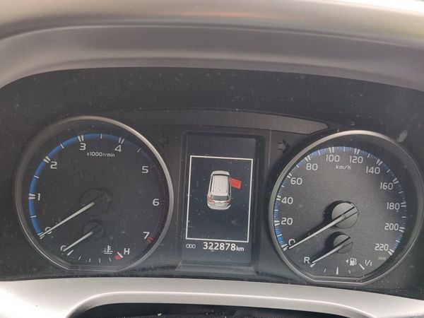 Toyota RAV4 SUV, Diesel, 2016, Grey