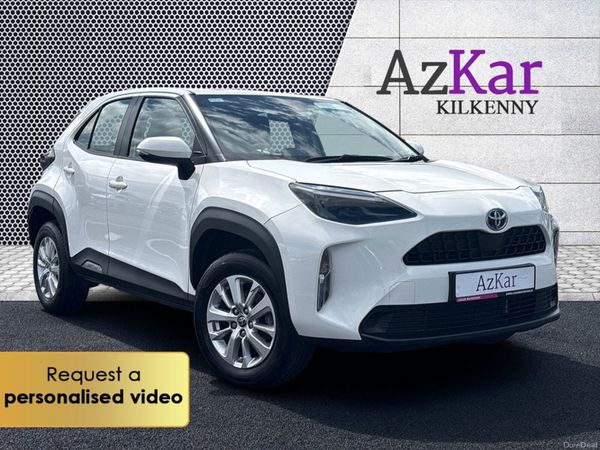 Toyota Yaris Cross Hatchback, Petrol Hybrid, 2023, White