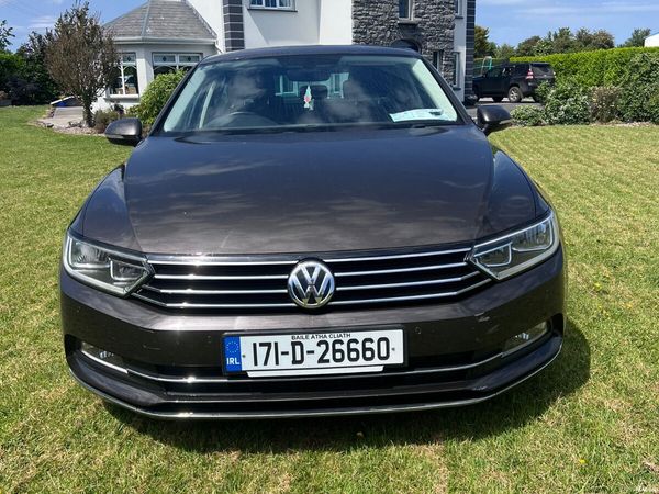 Volkswagen Passat Saloon, Diesel, 2017, Brown