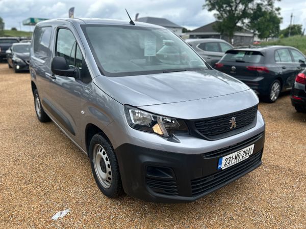 Peugeot Partner MPV, Diesel, 2023, Grey