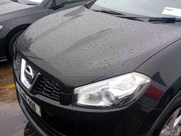 Nissan Qashqai Hatchback, Diesel, 2011, Black