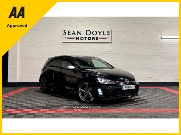 Volkswagen Golf Hatchback, Petrol, 2015, Black