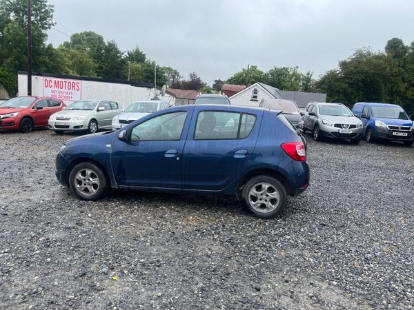 Dacia Sandero Hatchback, Petrol, 2016, Blue