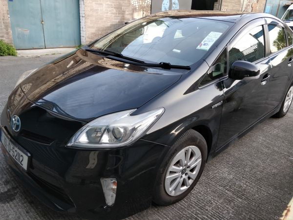 Toyota Prius Hatchback, Petrol Hybrid, 2015, Black