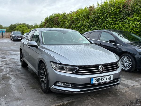 Volkswagen Passat Saloon, Diesel, 2020, Grey
