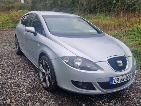 SEAT Leon Hatchback, Diesel, 2009, Grey
