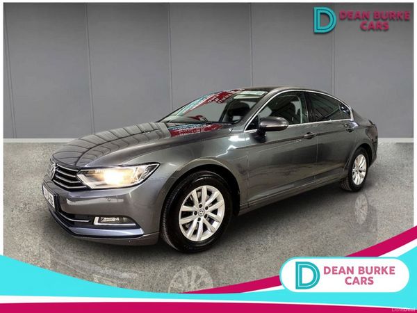 Volkswagen Passat Saloon, Diesel, 2017, Grey