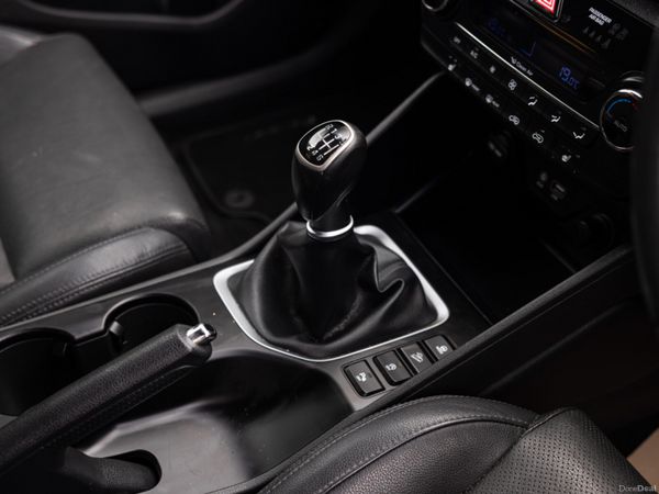 Hyundai Tucson Estate, Diesel, 2016, White
