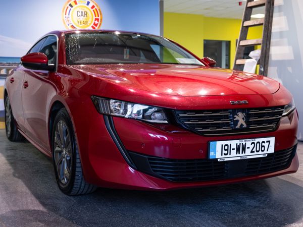 Peugeot 508 Hatchback, Petrol, 2019, Red