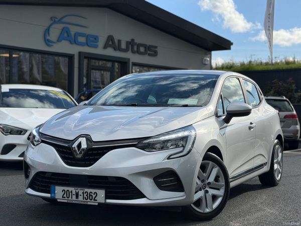 Renault Clio Hatchback, Petrol, 2020, Silver