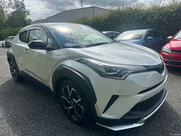 Toyota C-HR Hatchback, Petrol Hybrid, 2019, White