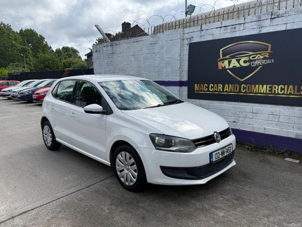 Volkswagen Polo Hatchback, Petrol, 2013, White