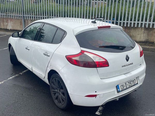 Renault Megane Hatchback, Diesel, 2013, White