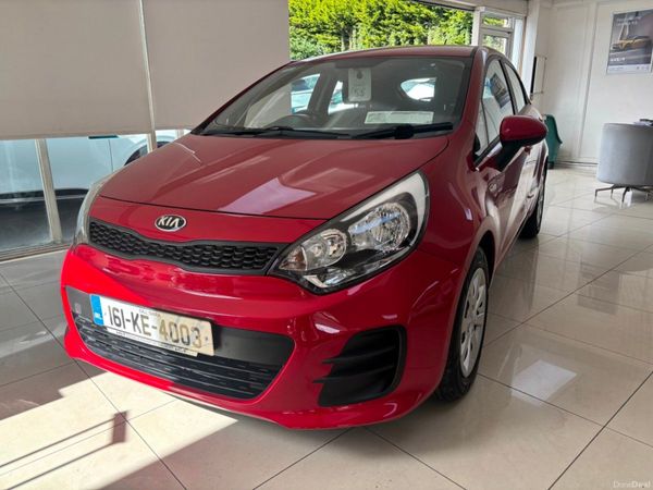 Kia Rio Hatchback, Diesel, 2016, Red