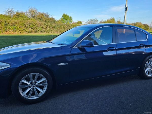 BMW 5-Series Saloon, Diesel, 2010, Blue