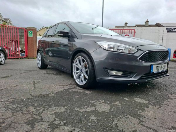 Ford Focus Hatchback, Diesel, 2016, Grey