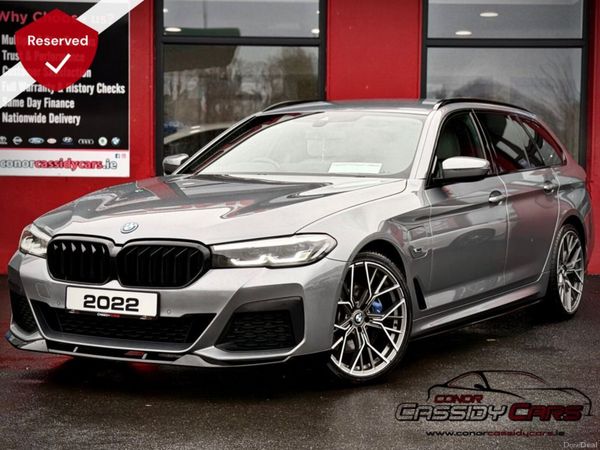 BMW 5-Series Estate, Petrol Plug-in Hybrid, 2022, Grey