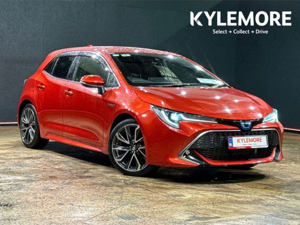 Toyota Corolla Hatchback, Petrol Hybrid, 2018, Orange
