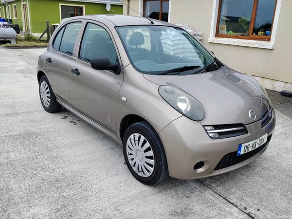 Nissan Micra Hatchback, Petrol, 2006, Gold