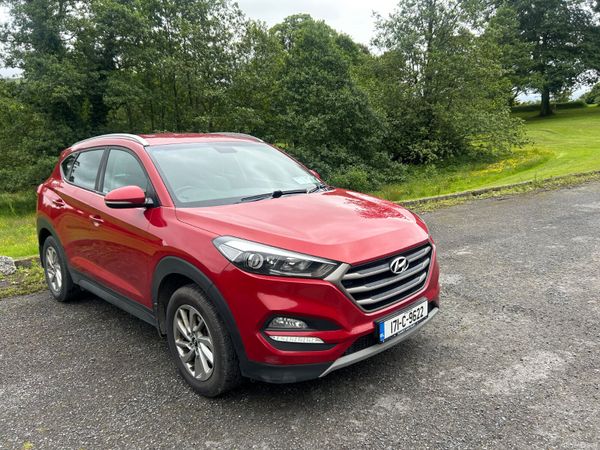 Hyundai Tucson SUV, Diesel, 2017, Red