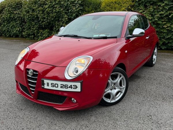 Alfa Romeo Mito Hatchback, Petrol, 2011, Red
