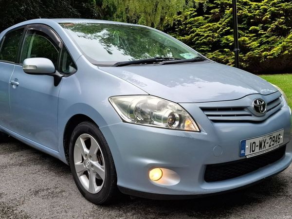 Toyota Auris Hatchback, Diesel, 2010, Blue