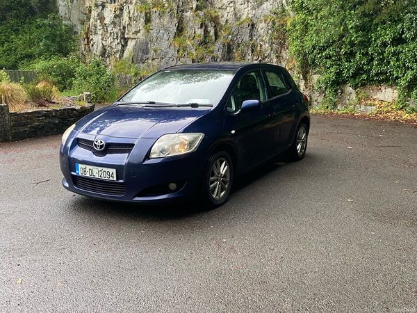 Toyota Auris Hatchback, Diesel, 2008, Blue