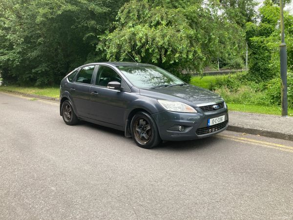 Ford Focus Hatchback, Diesel, 2010, Grey