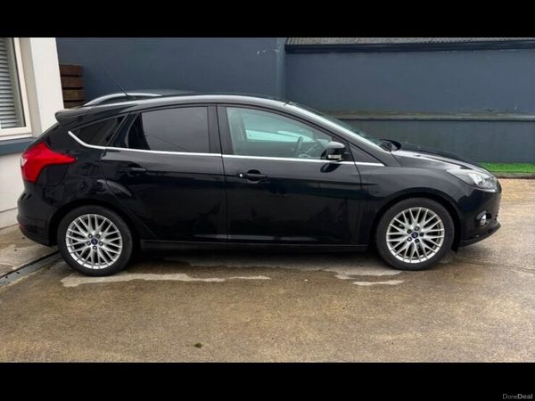 Ford Focus Hatchback, Diesel, 2014, Black