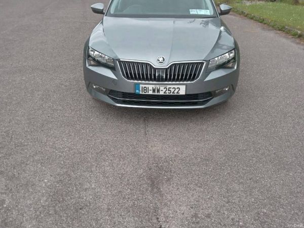 Skoda Superb Hatchback, Petrol, 2018, Grey