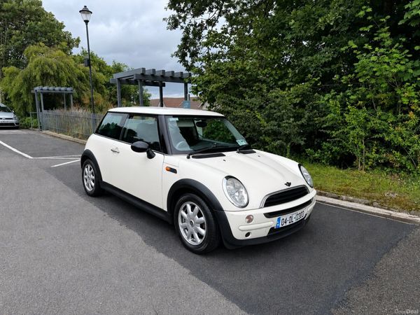 Mini One Hatchback, Diesel, 2004, White