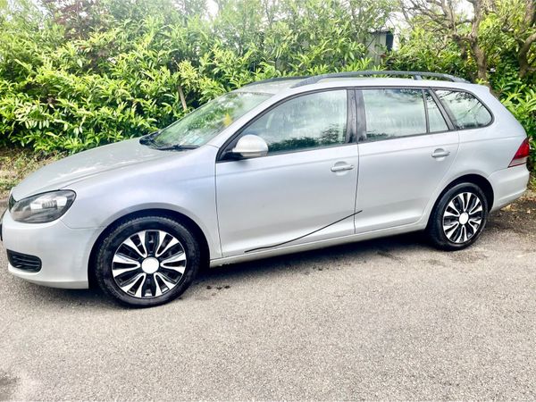 Volkswagen Golf Estate, Diesel, 2010, Silver