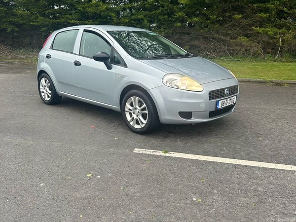 Fiat Punto Hatchback, Petrol, 2008, Grey
