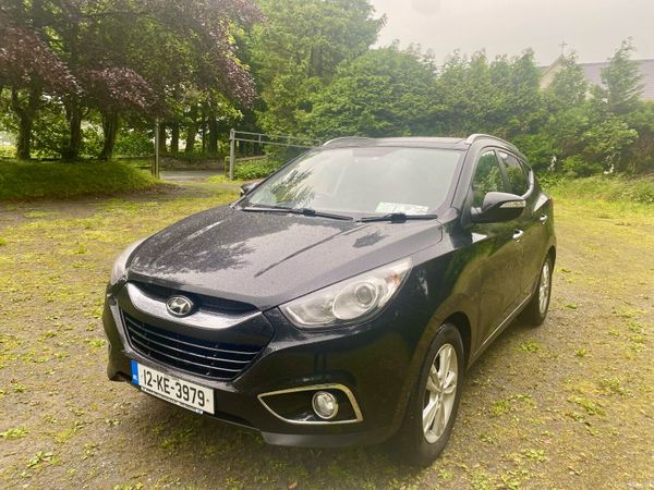 Hyundai ix35 SUV, Diesel, 2012, Black