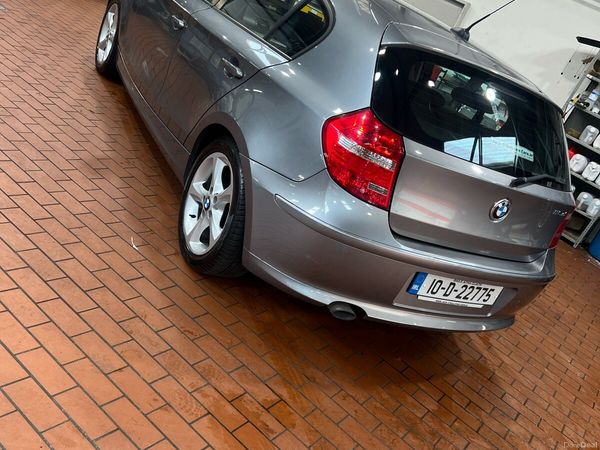 BMW 1-Series Hatchback, Diesel, 2010, Grey