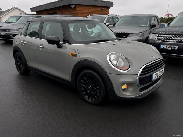 Mini Cooper Hatchback, Diesel, 2017, Grey
