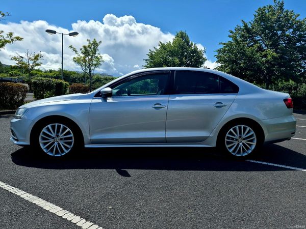 Volkswagen Jetta Saloon, Diesel, 2016, Silver