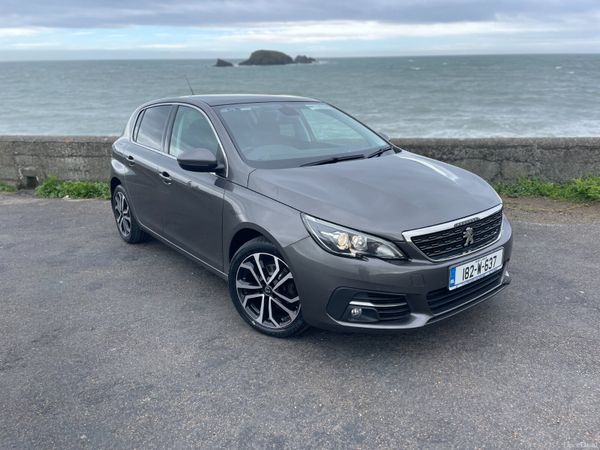 Peugeot 308 Hatchback, Diesel, 2018, Grey