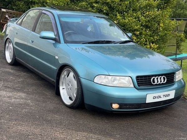Audi A4 Saloon, Petrol, 2001, Blue