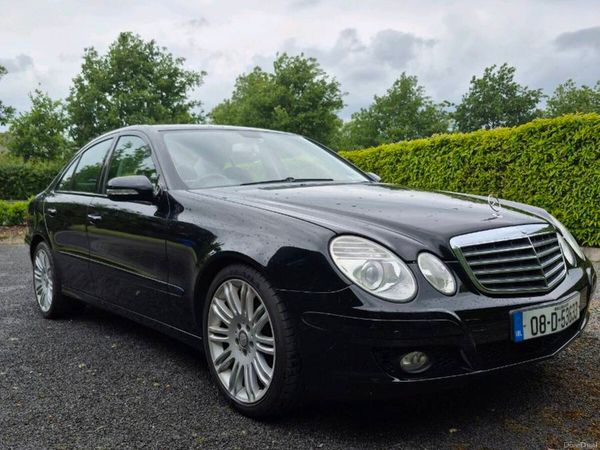 Mercedes-Benz E-Class Saloon, Petrol, 2008, Black