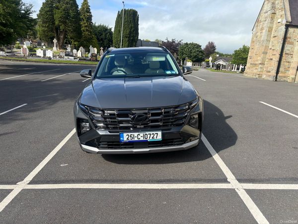 Hyundai Tucson SUV, Petrol Plug-in Hybrid, 2025, Grey