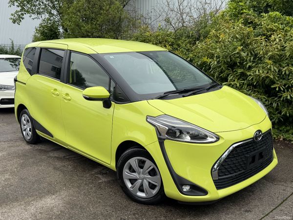 Toyota Sienta MPV, Petrol Hybrid, 2019, Yellow